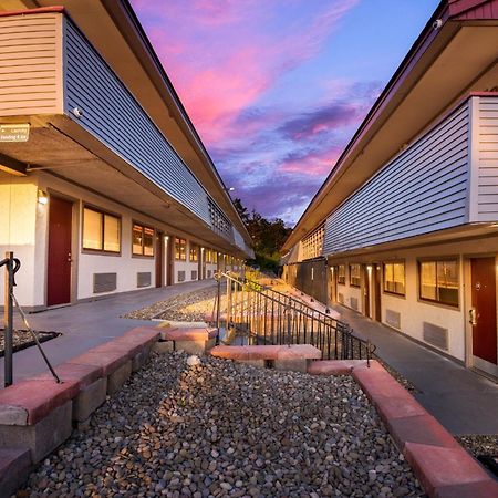 Red Roof Inn Binghamton - Johnson City Exterior foto